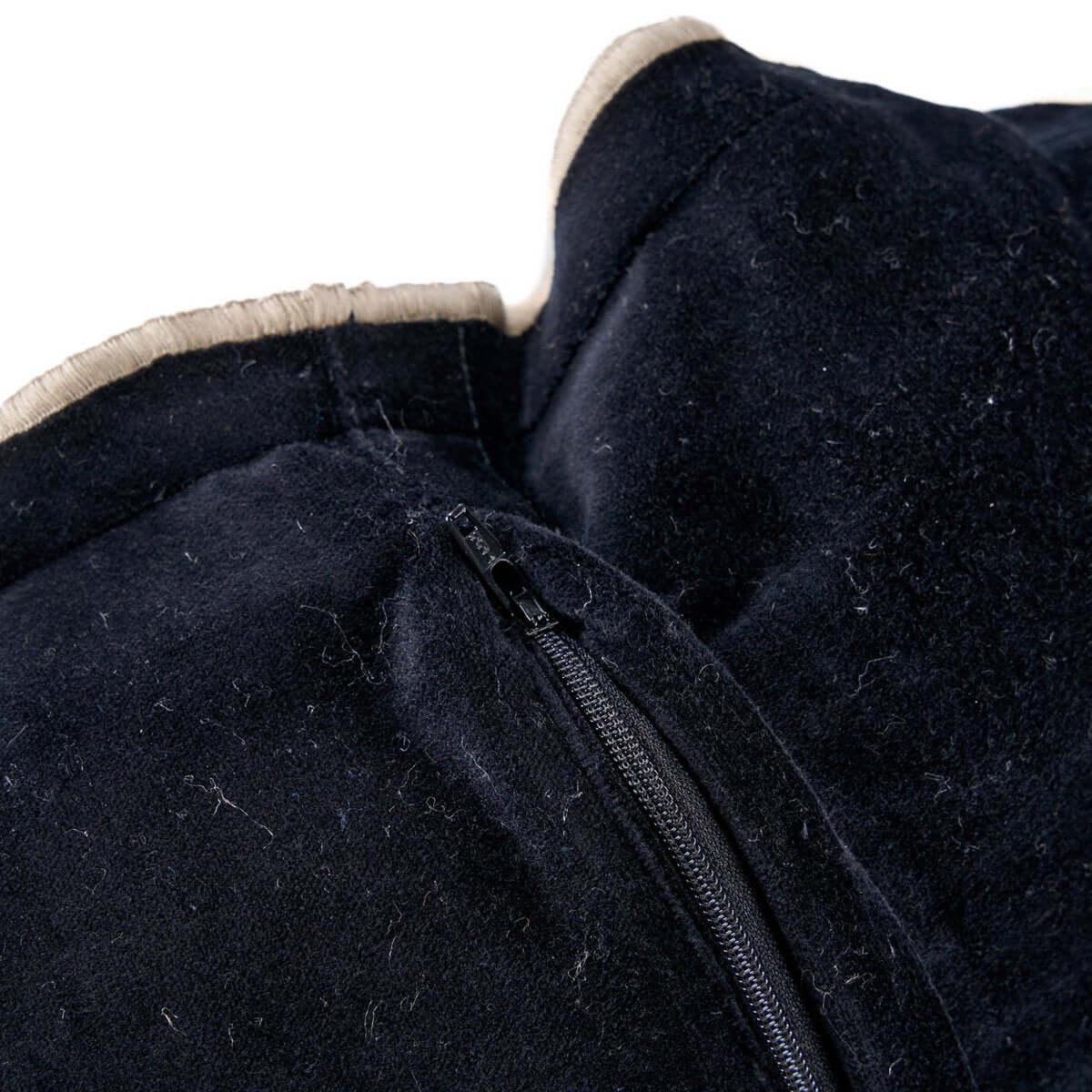 De Nordic Stripe Kussenhoes - Natuurlijk Zwart - 50x50