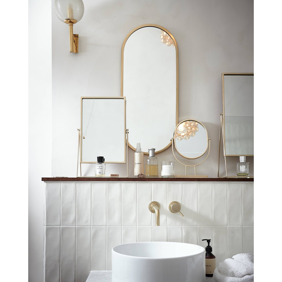 Mirror Rectangular on Stand Gold 26.5x42.7x14cm