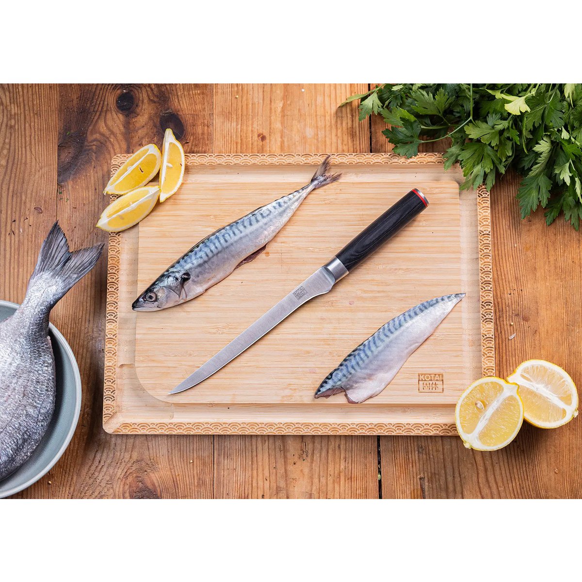 Mes - Flexibel fileermes met bamboe Saya en bamboe box - 200 mm lemmet