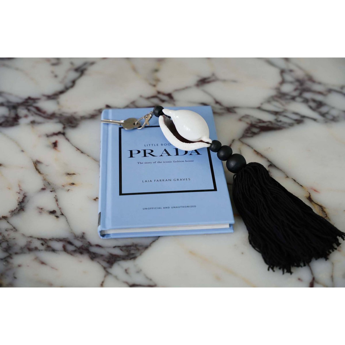 De Togian sleutelhanger - zwart wit