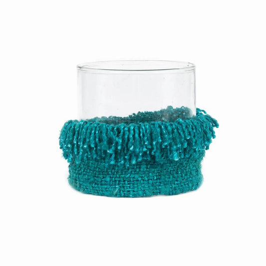 De Oh My Gee Kaarshouder - Aqua - XL with a knitted aqua sleeve, perfect for home decor and color theming.